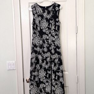 Tommy Hilfiger Floral Embroidered Lined Sleeveless Tea Length Dress Size 8